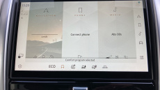 Land Rover Discovery 3.0 D300 Dynamic SE 5dr Auto Diesel Station Wagon